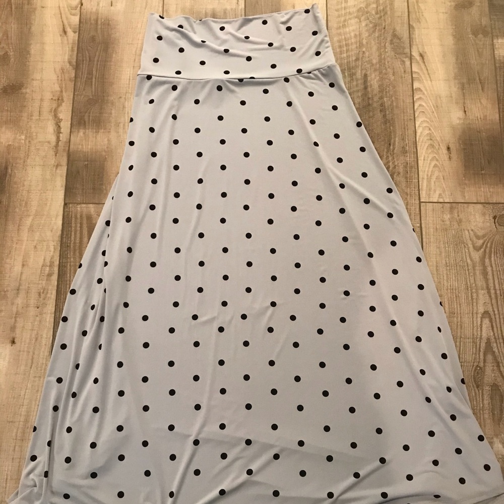 LulaRoe - 3X Slinky Polka Dot Maxi